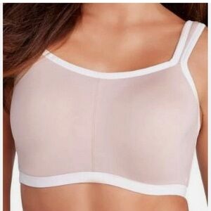 NATORI Yogi Underwire Nude and White sports bra size 36D